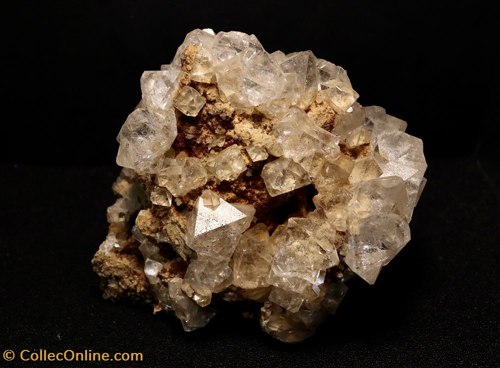 Fluorine (Dalnegorsk, Russie) mineraux meteorites fluorine dalnegorsk russie