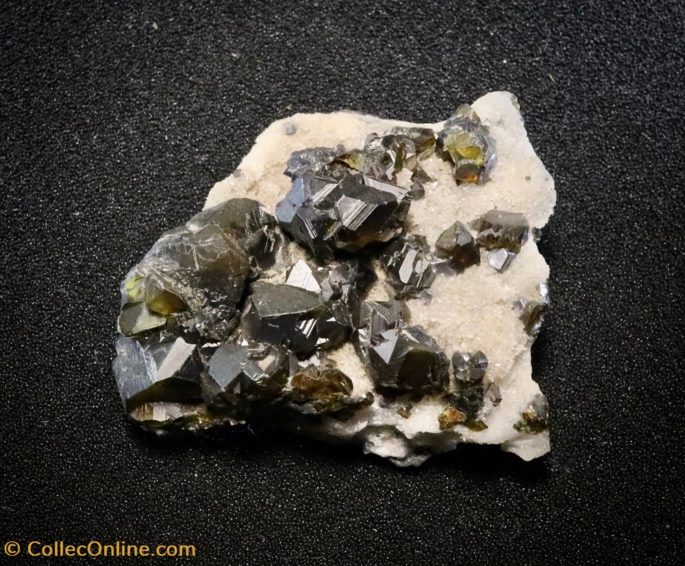 Sphalérite ZnS 3 mineraux meteorites sphalerite zns