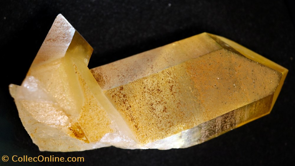 Quartz irisé (Allemagne) mineraux meteorites quartz irise allemagne
