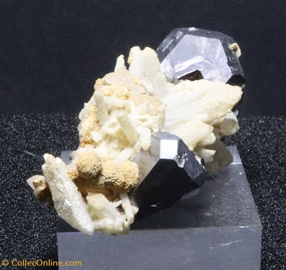 Galène (Dalnegorsk, Russie) mineraux meteorites galene dalnegorsk russie