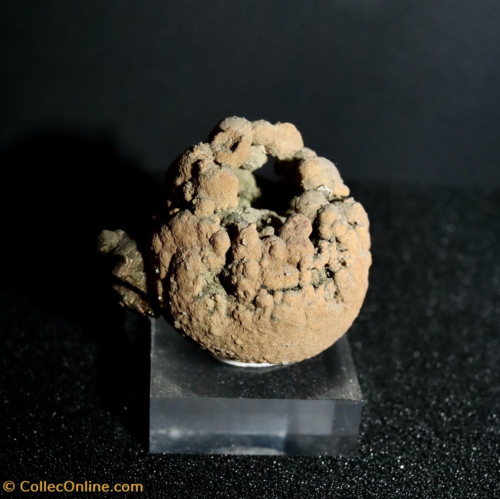 Sphérosidérite mineraux meteorites spherosiderite