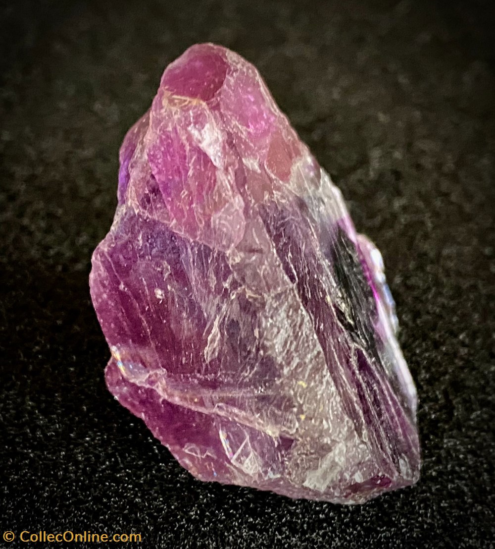 Fluorine (Seilles, Belgique) mineraux meteorites fluorine seilles belgique