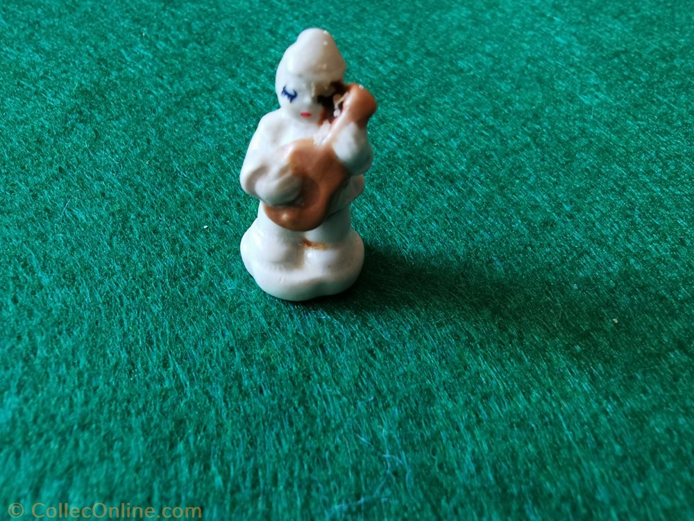 Pierrot guitariste porcelaine autre fefe pierrot guitariste porcelaine