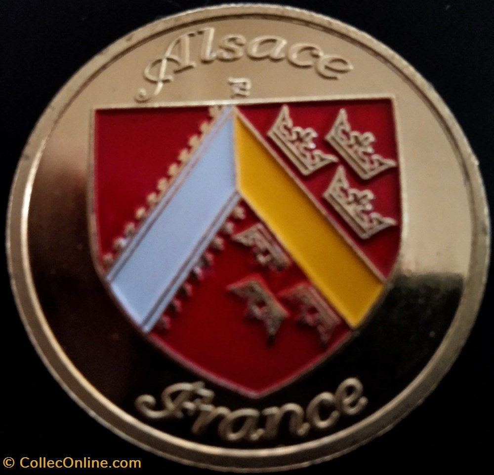 Les Cigognes d'Alsace divers objets souvenirs les cigognes alsace