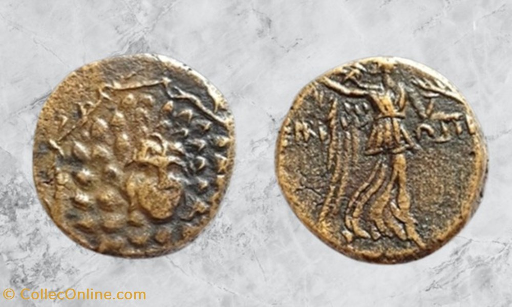 Paphlagonie - Sinope - Gorgone / Niké monnaies antiques grecques paphlagonie sinope gorgone nike