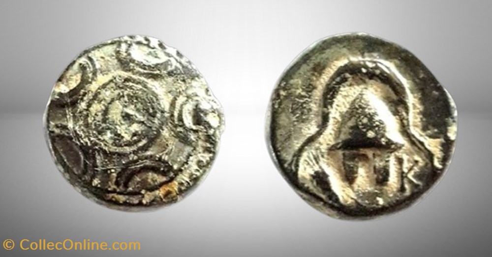 Macédoine - Bouclier macédonien / Casque monnaies antiques grecques macedoine bouclier macedonien casque