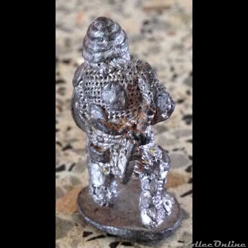 figurine autre moderne orc with shortsword de jes goodwin par asgard