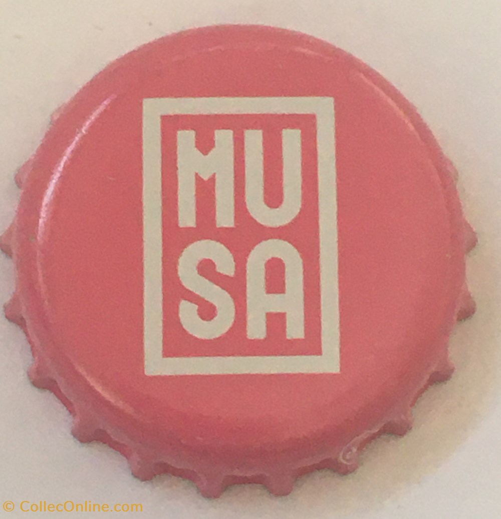 tampinhas de garrafas refrigerante e outras bebidas musa