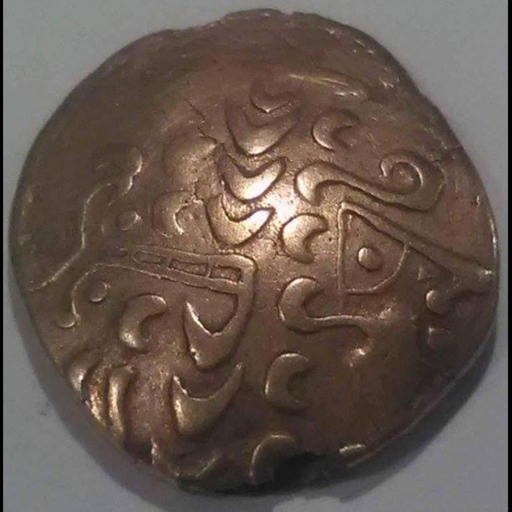 Série 21 DT 140 statère d’or au cheval retourné, à la lyre monnaie antique gauloise serie 21 dt 140 statere d or au cheval retourne a la lyre