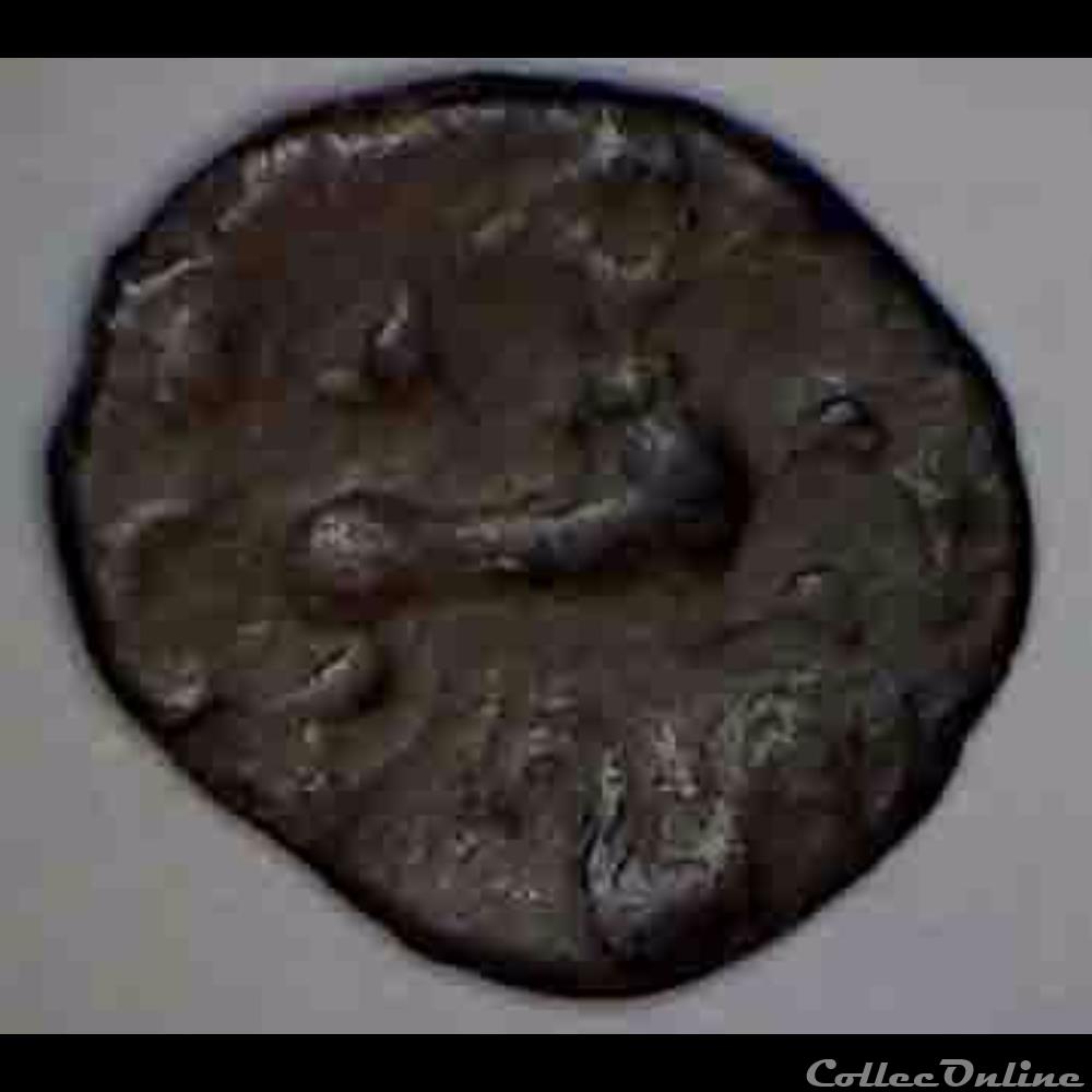 DT série 377 minimi à la tête de Pallas monnaie antique gauloise dt serie 377 minimi a la tete de pallas
