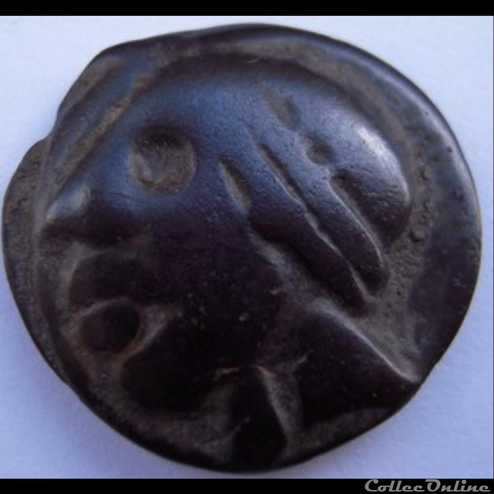 monnaie antique gauloise serie 854 dt potin au bandeau et a la tete negroide
