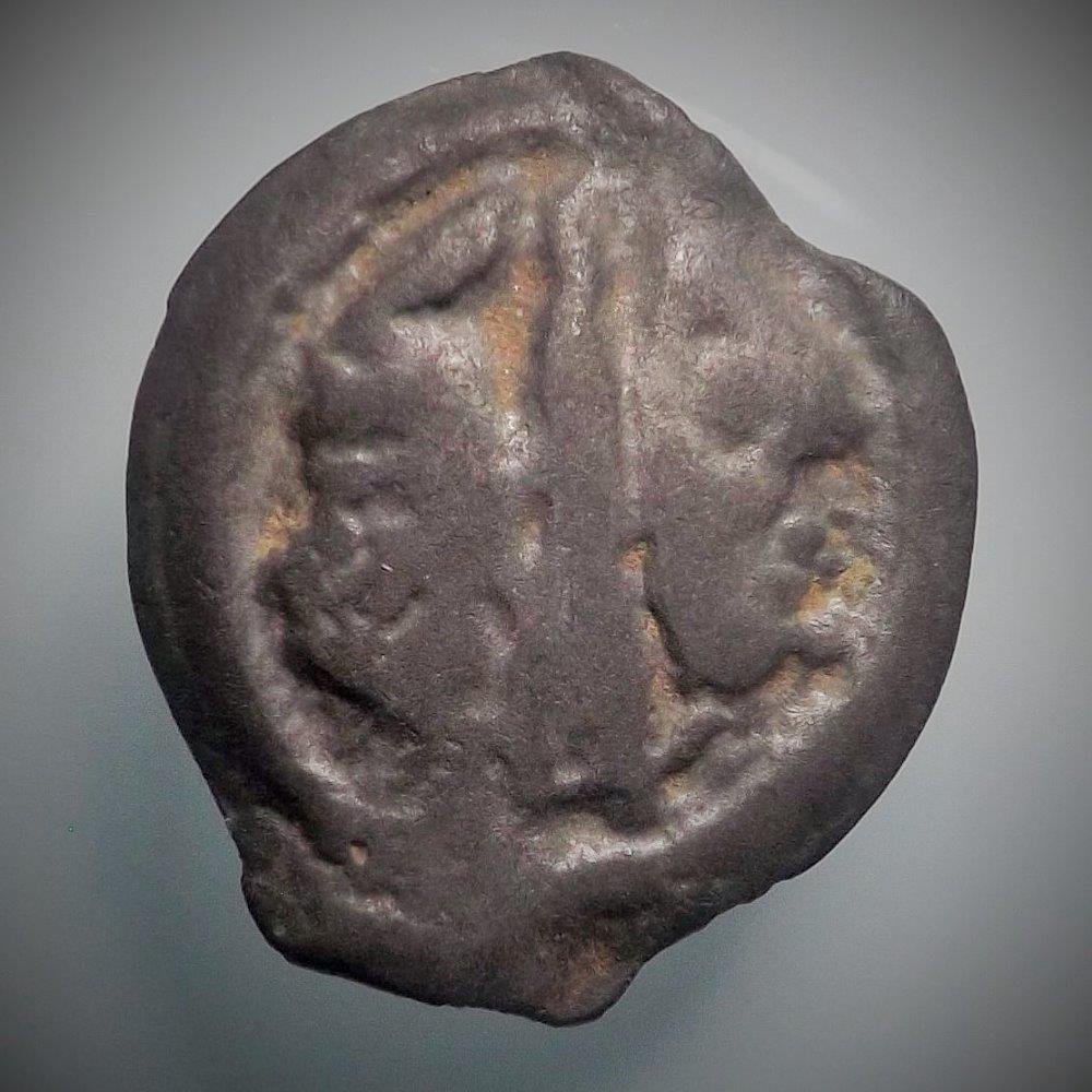 Série 968 DT 3262 var Potin OYINDIA à la tête janiforme monnaie antique gauloise serie 968 dt 3262 var potin oyindia a la tete janiforme