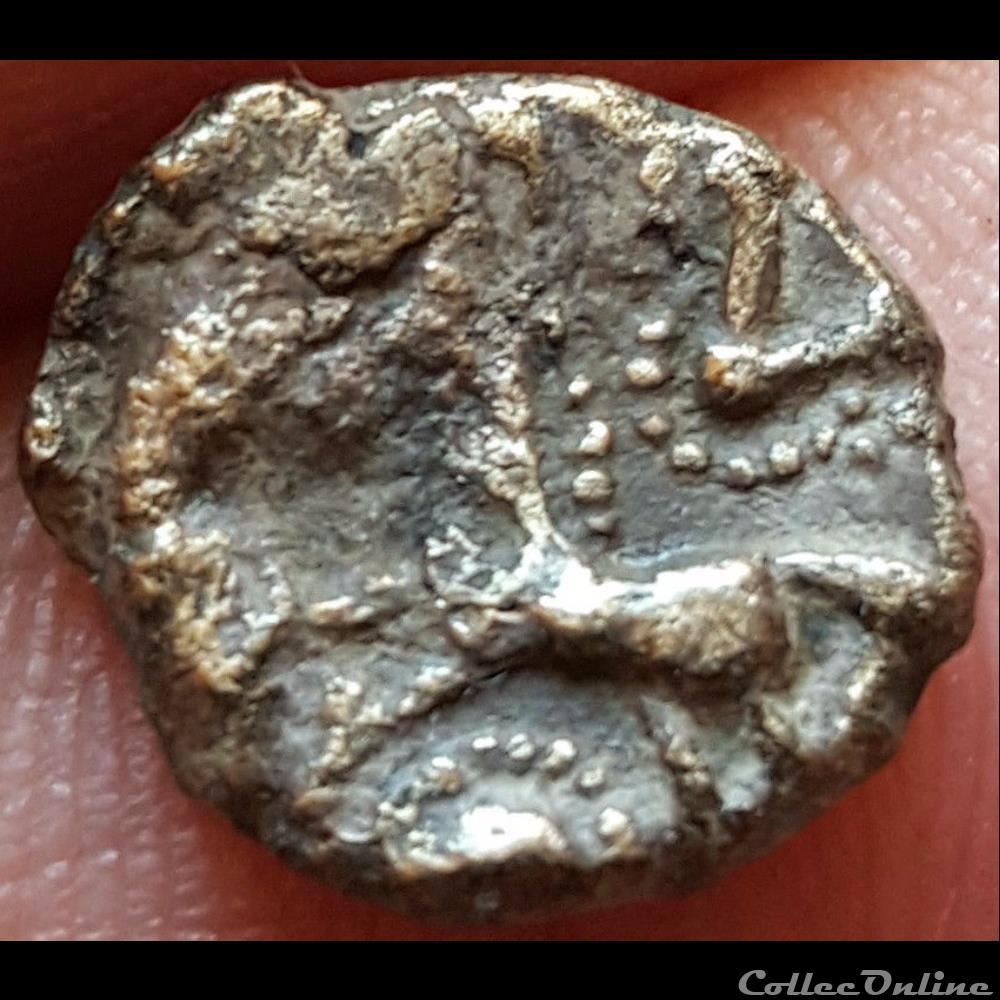 Série 30 DT 180 Quart de statère dit "aux arcs de cercle" à la griffe " " aux segments " monnaie antique gauloise serie 30 dt 180 quart de statere dit aux arcs de cercle a la griffe aux segments