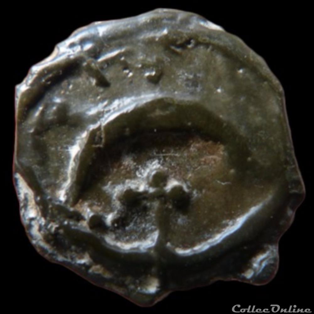 Série 38 ( classe I g ) potin à la tête d'indien monnaie antique gauloise serie 38 classe i g potin a la tete indien