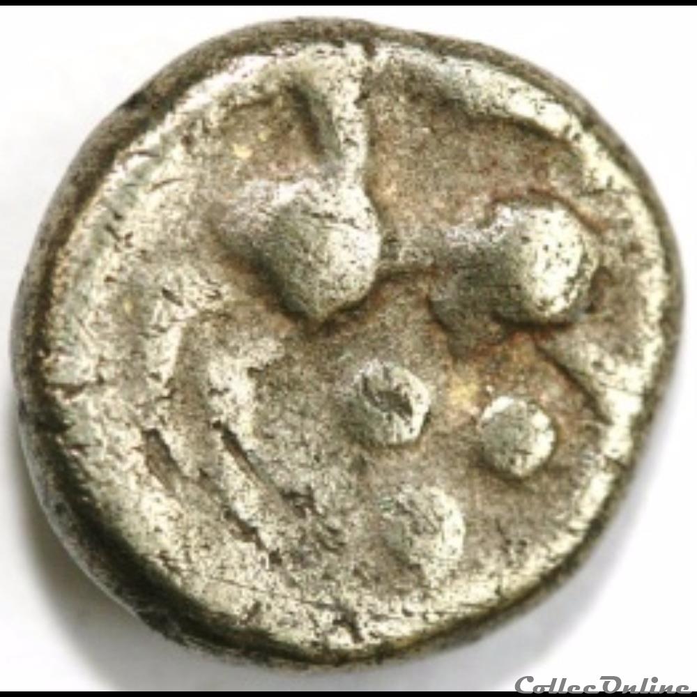 Série 30 DT 180 quart de statère dit "aux arcs de cercle" à la griffe " " aux segments " monnaie antique gauloise serie 30 dt 180 quart de statere dit aux arcs de cercle a la griffe aux segments