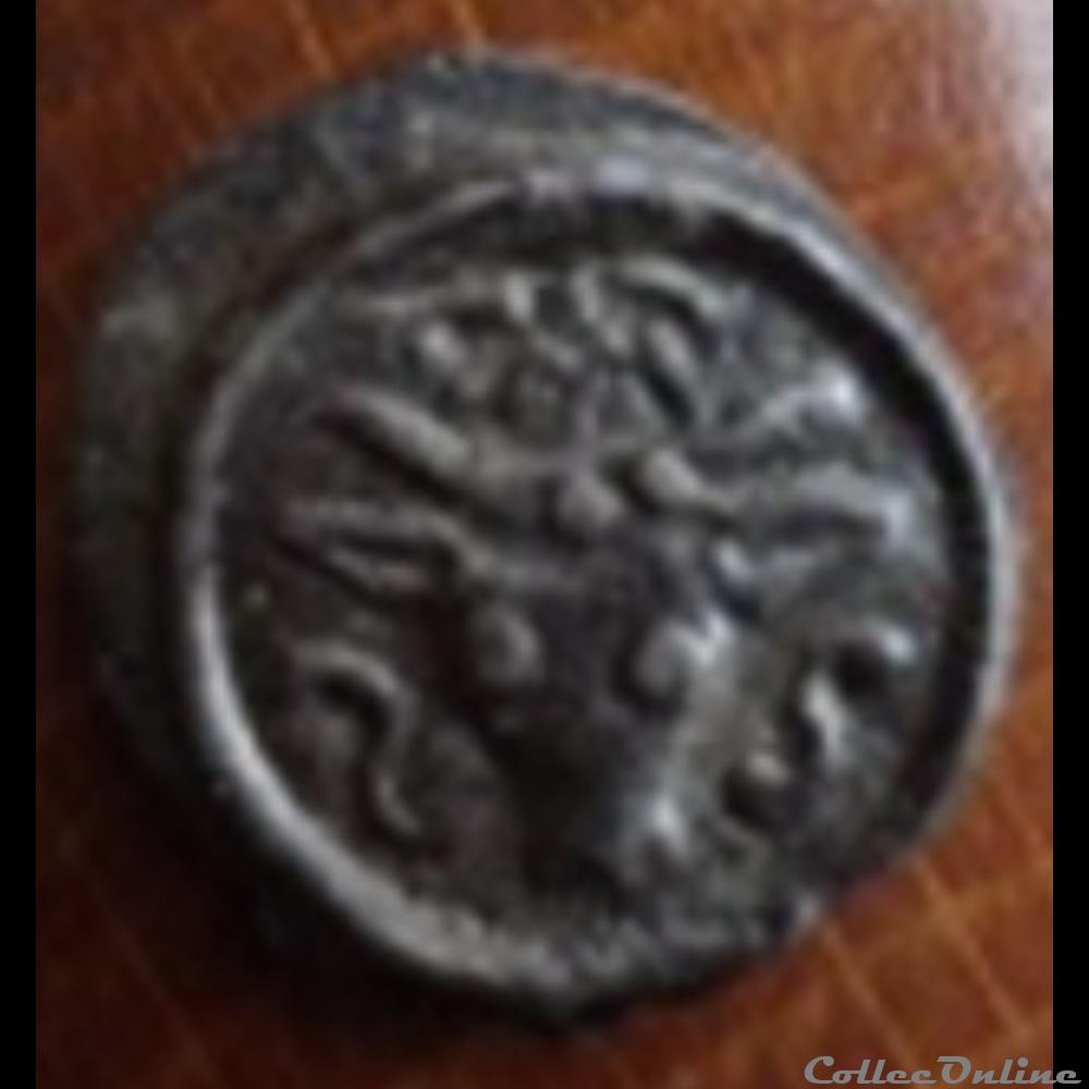 Série 36 DT 221 Potin au bucrane monnaie antique gauloise serie 36 dt 221 potin au bucrane