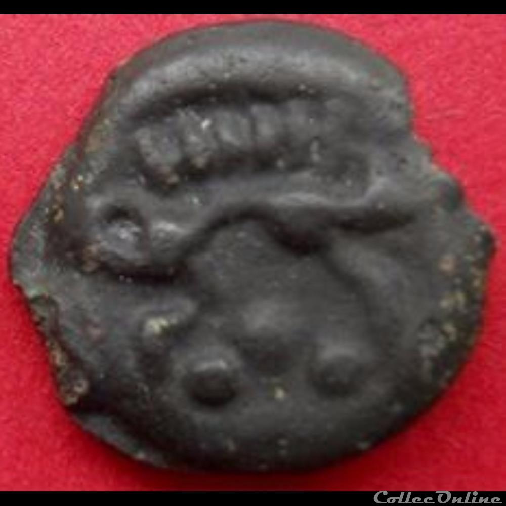 Série 559 DT 2645 Potin à la tête d'indien / sanglier monnaie antique gauloise serie 559 dt 2645 potin a la tete indien sanglier