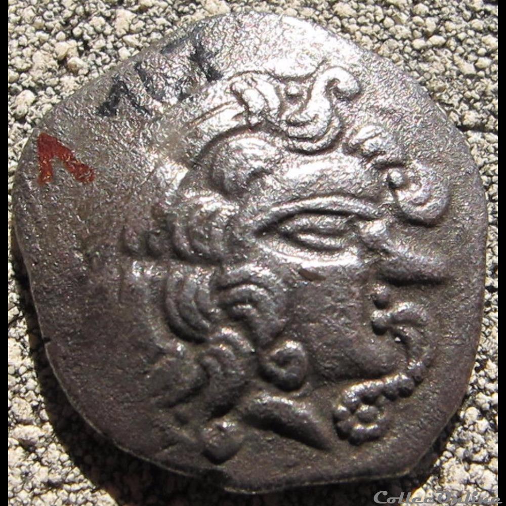 DT 2315 Statère à la rouelle perlée monnaie antique gauloise dt 2315 statere a la rouelle perlee