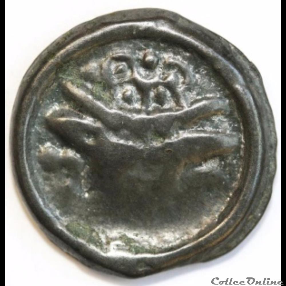 Série 36 DT 221 Potin au bucrane monnaie antique gauloise serie 36 dt 221 potin au bucrane