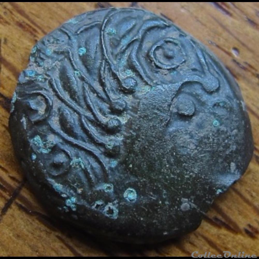 Série 556 DT 2636 Bronze YLLYCCI monnaie antique gauloise serie 556 dt 2636 bronze yllycci