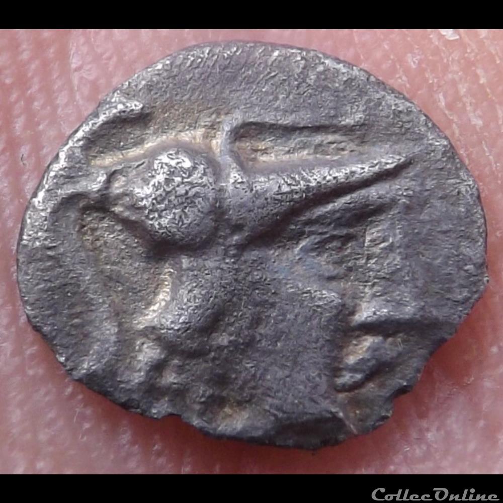 monnaie antique gauloise dt serie 377 minimi a la tete de pallas