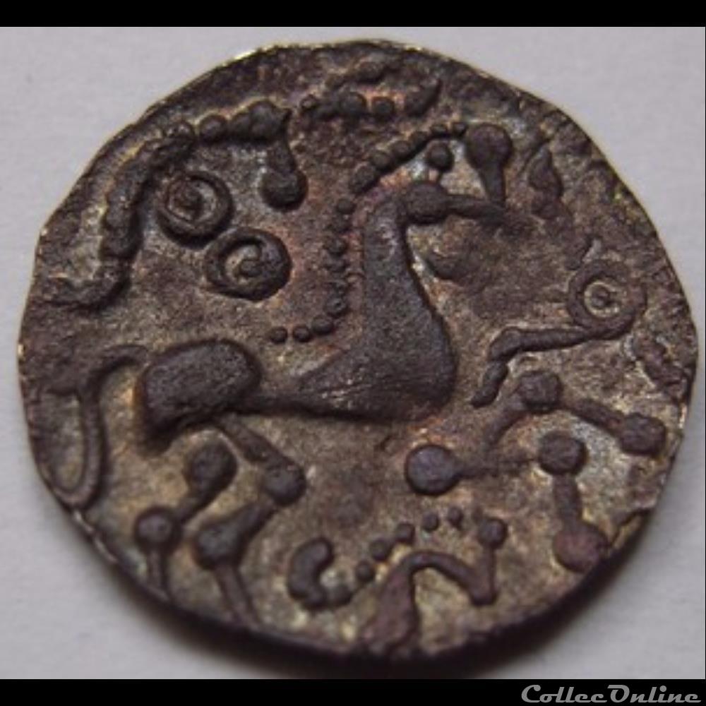 Série 31 B DT 343 Lamellaire à la tête de Pallas / hippocampe monnaie antique gauloise serie 31 b dt 343 lamellaire a la tete de pallas hippocampe