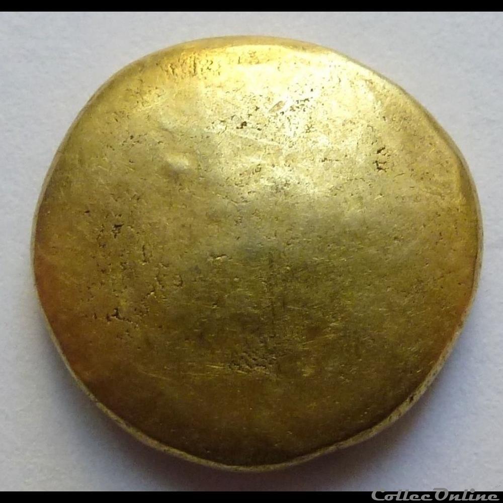 série 40 statère uniface au cheval et au S monnaie antique gauloise serie 40 statere uniface au cheval et au s