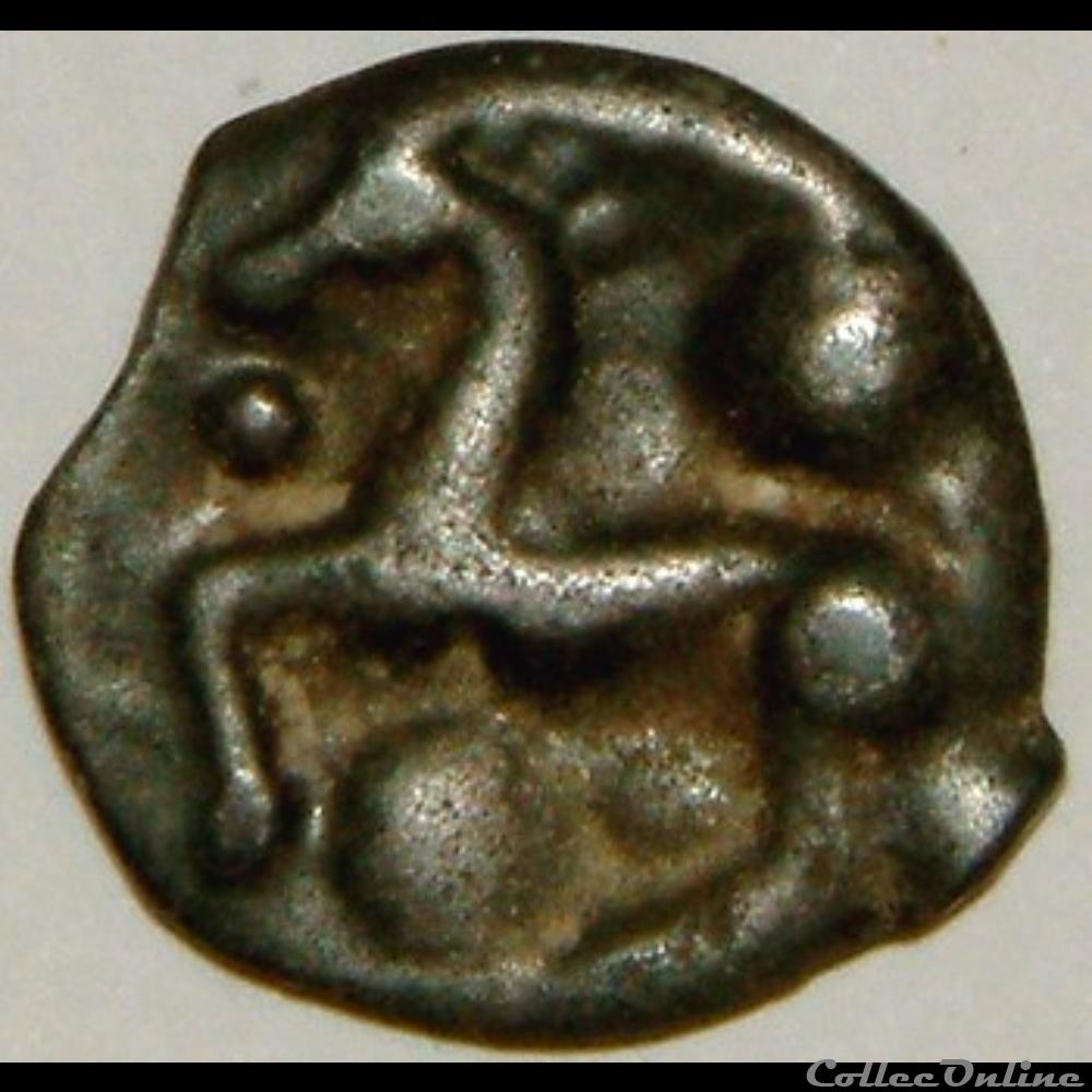 série 565 DT 2650 potin à la tête de face monnaie antique gauloise serie 565 dt 2650 potin a la tete de face