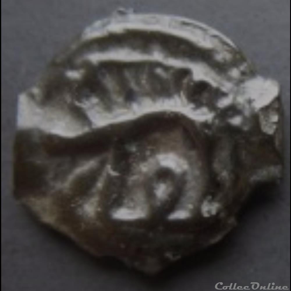 Série 38 ( classe Id ) Potin à la tête d'indien monnaie antique gauloise serie 38 classe id potin a la tete indien