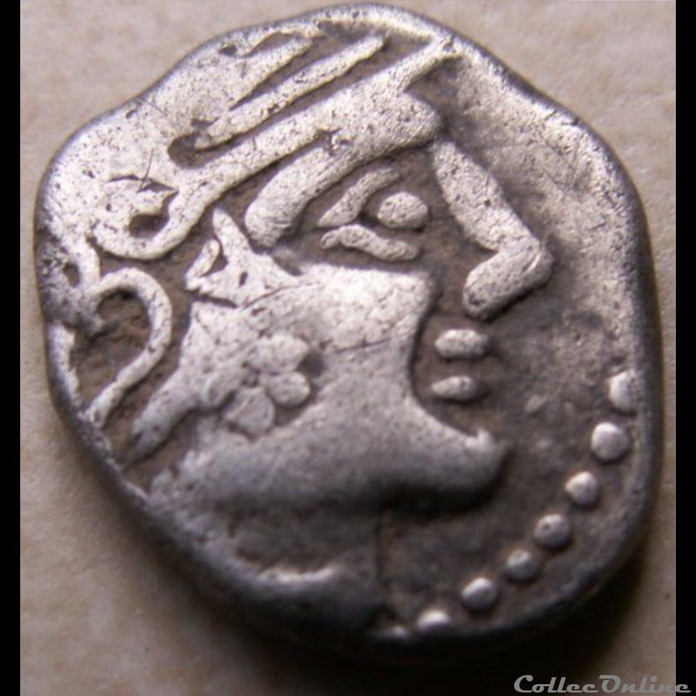 DT série 884 Quinaire KALETEDOY tête à droite monnaie antique gauloise dt serie 884 quinaire kaletedoy tete a droite