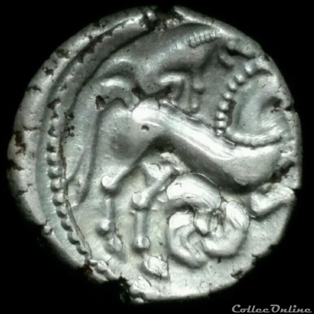 Série 1040 DT 3362 Drachme au loup et au triskele monnaie antique gauloise serie 1040 dt 3362 drachme au loup et au triskele