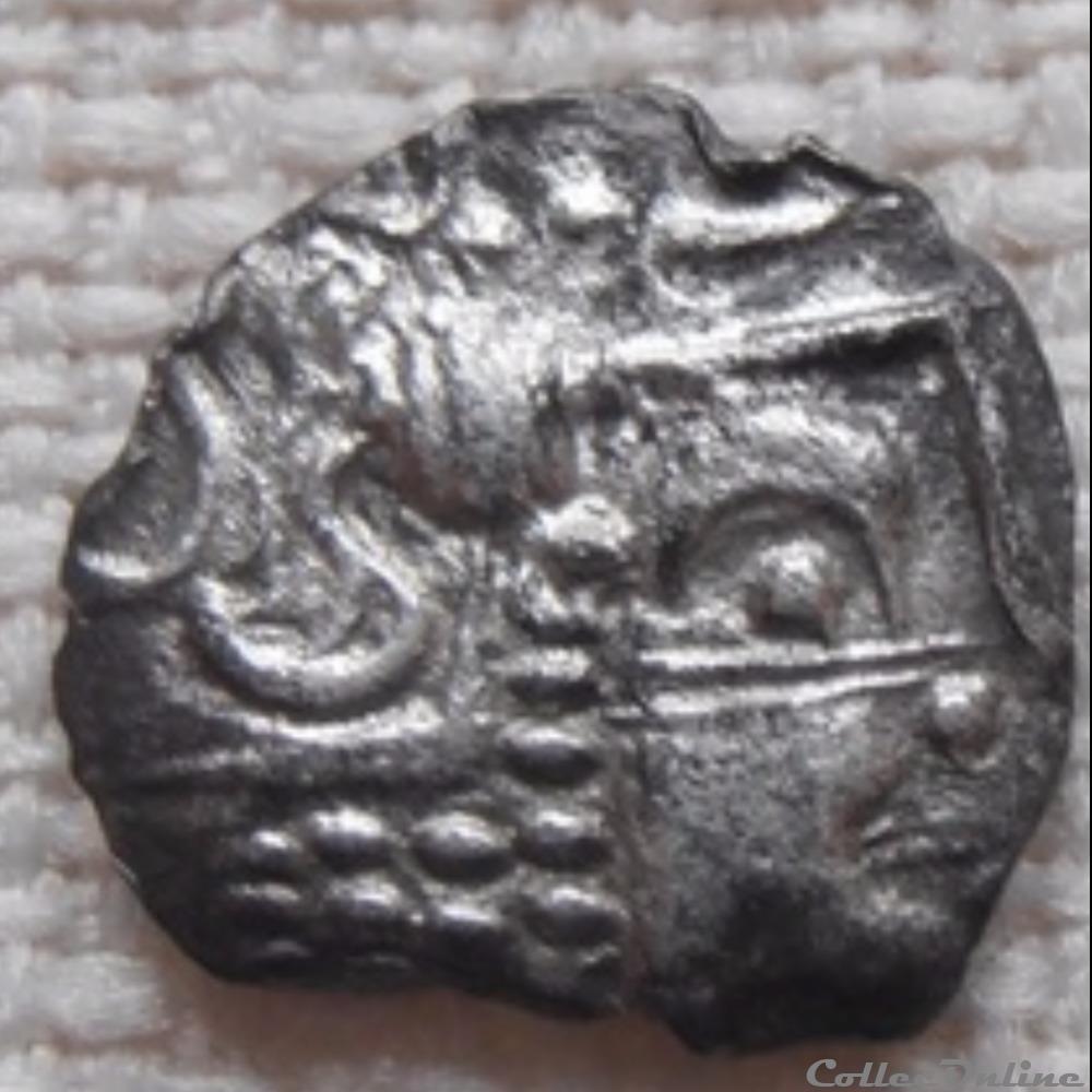 DT série 377 minimi à la tête de Pallas monnaie antique gauloise dt serie 377 minimi a la tete de pallas
