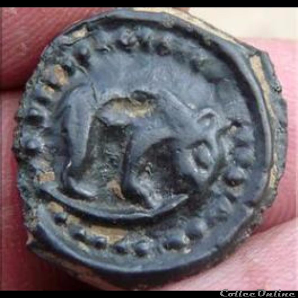 Série 36 DT 221 Potin au bucrane monnaie antique gauloise serie 36 dt 221 potin au bucrane