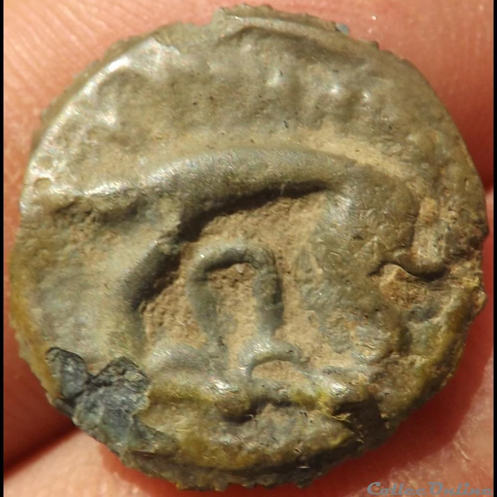 Potin leuque au sanglier à gauche ( classe I c ) monnaie antique gauloise potin leuque au sanglier a gauche classe i c