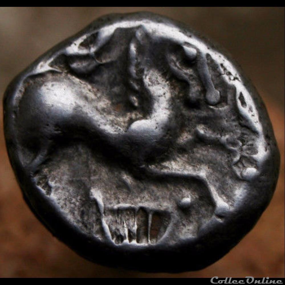 Série 878 DT 3182 Quinaire à la lyre et au S monnaie antique gauloise serie 878 dt 3182 quinaire a la lyre et au s
