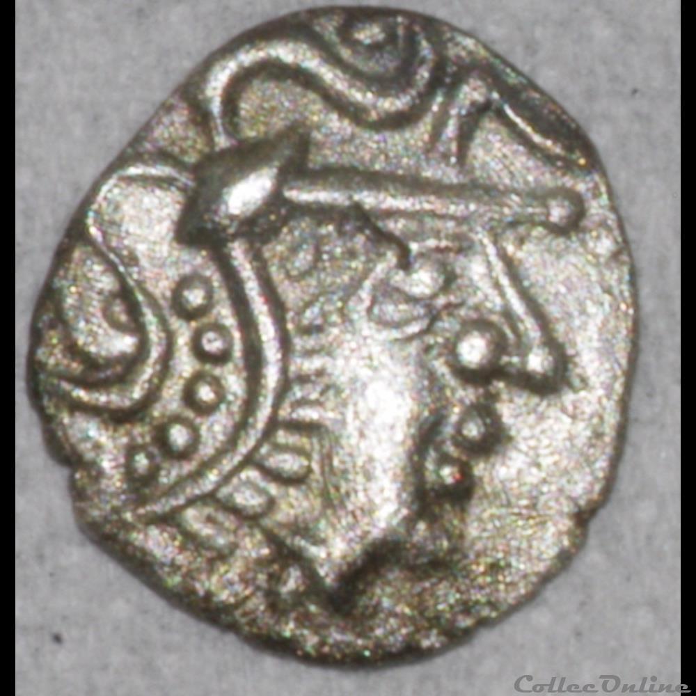 DT série 377 minimi à la tête de Pallas monnaie antique gauloise dt serie 377 minimi a la tete de pallas
