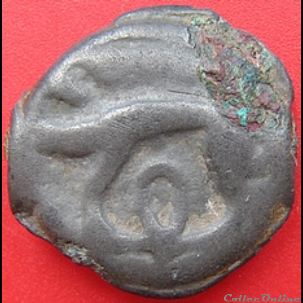 Série 38 ( classe I d ) potin à la tête d'indien monnaie antique gauloise serie 38 classe i d potin a la tete indien