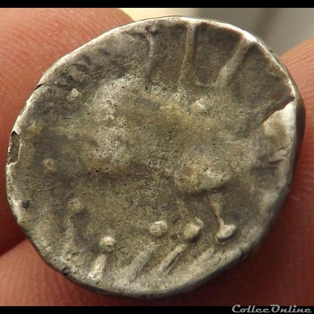 Drachme au cheval monnaie antique gauloise drachme au cheval