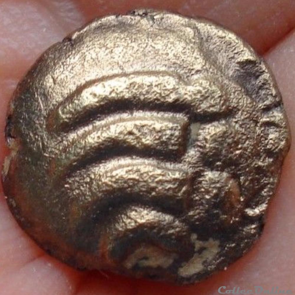 Série 30 DT 186 Quart de statère dit "aux arcs de cercle" à la griffe " " aux segments " monnaie antique gauloise serie 30 dt 186 quart de statere dit aux arcs de cercle a la griffe aux segments