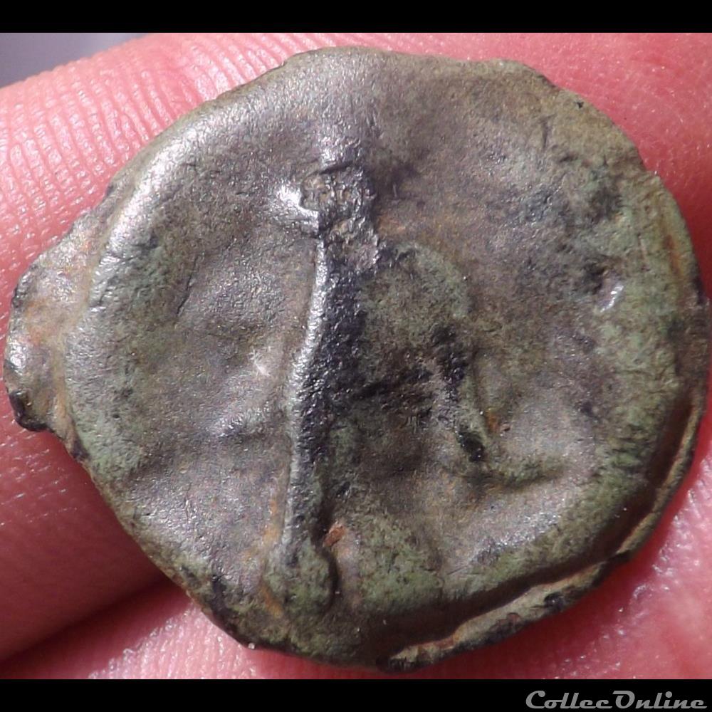 monnaie antique gauloise potin au mannequin imite des eduens