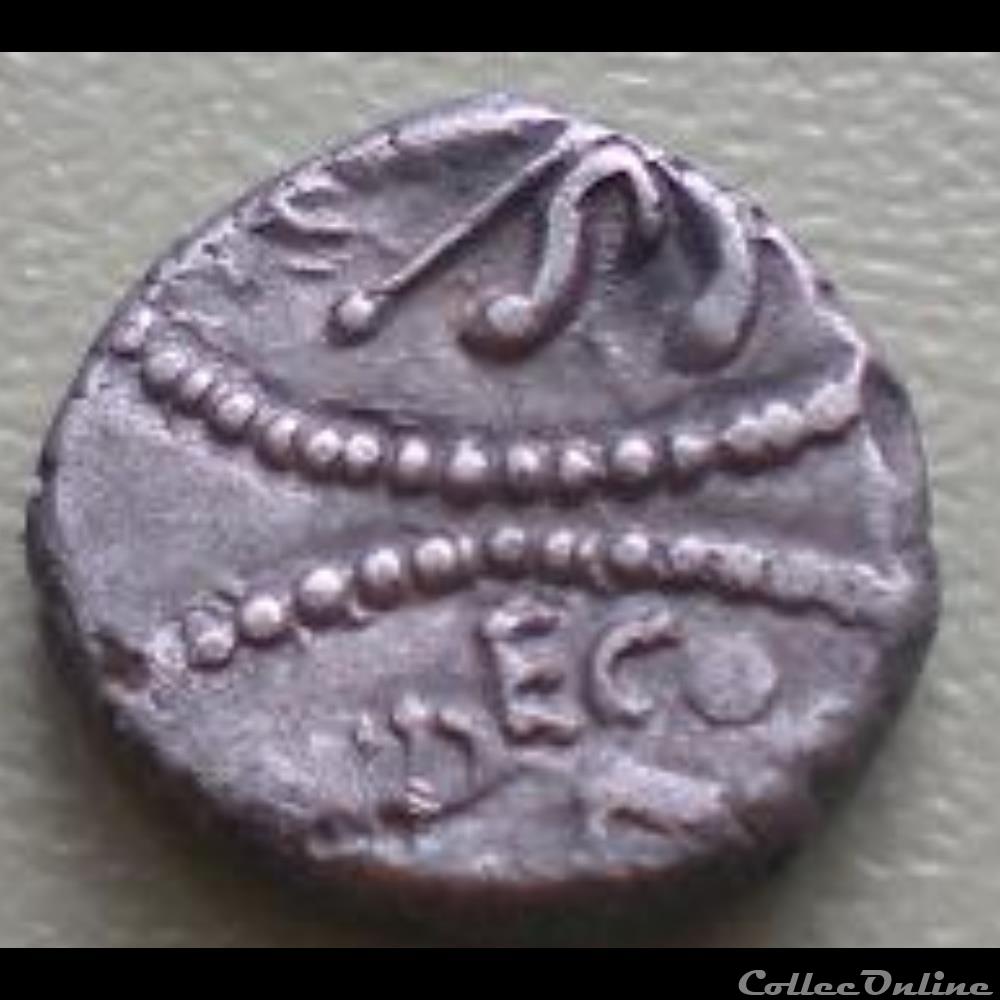 Série 586 DT 2657 Quinaire ANDECOM / ANDECOMBOS monnaie antique gauloise serie 586 dt 2657 quinaire andecom andecombos