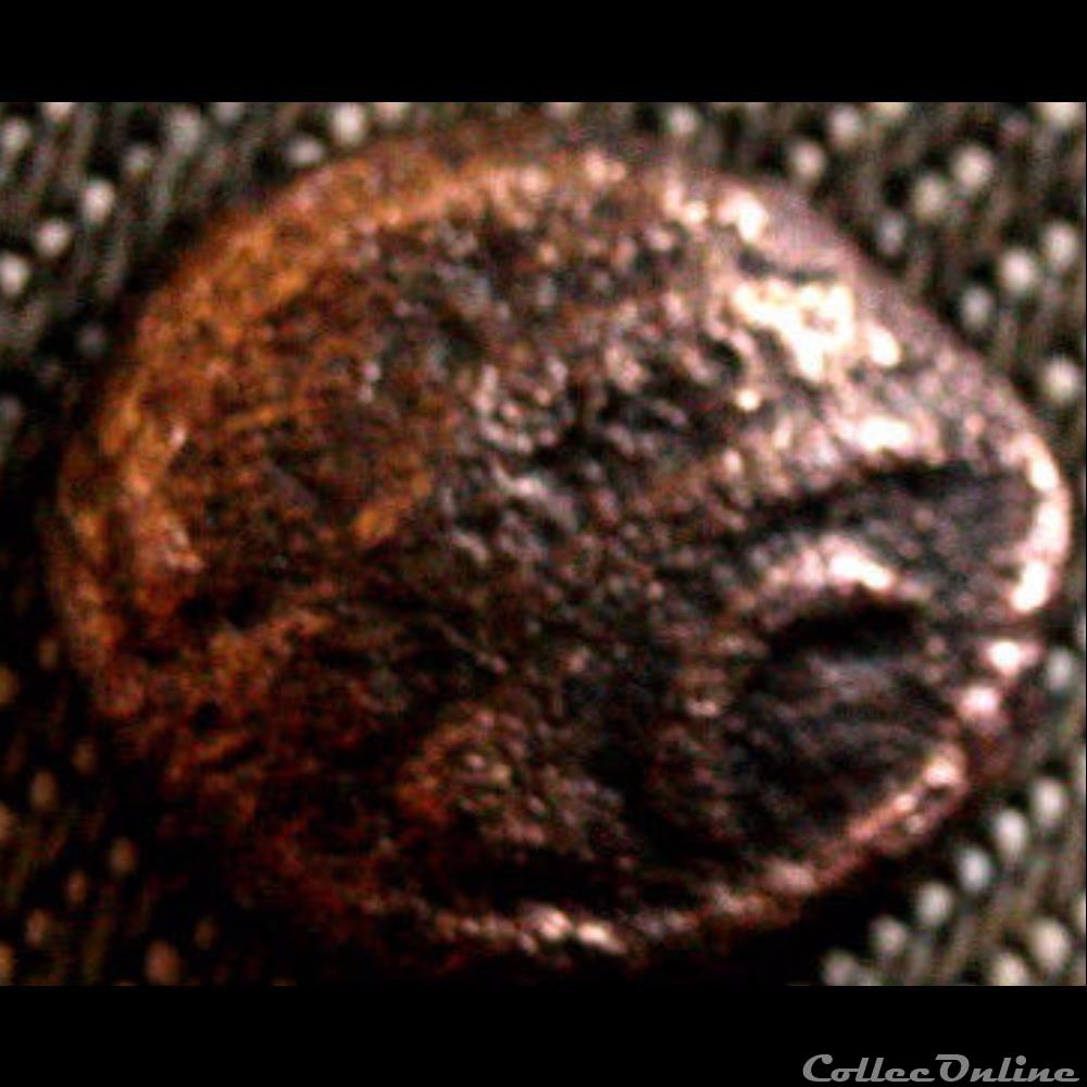 Série 30 DT 186 Quart de statère dit "aux arcs de cercle"" à la griffe " " aux segments " monnaie antique gauloise serie 30 dt 186 quart de statere dit aux arcs de cercle a la griffe aux segments