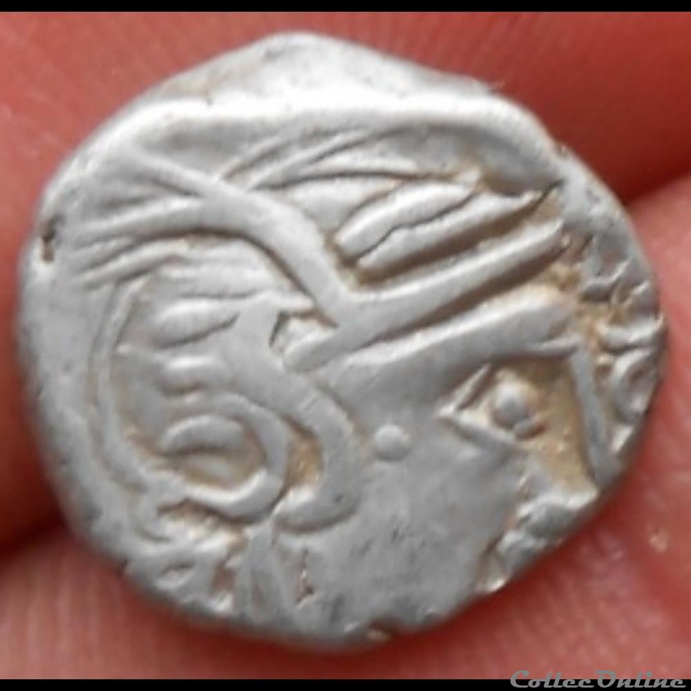 série 944 DT 3245 var Quinaire Q.DOCI / SAMF tête à droite monnaie antique gauloise serie 944 dt 3245 var quinaire q doci samf tete a droite