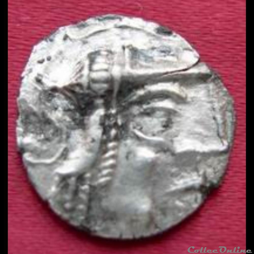 monnaie antique gauloise dt serie 377 minimi a la tete de pallas