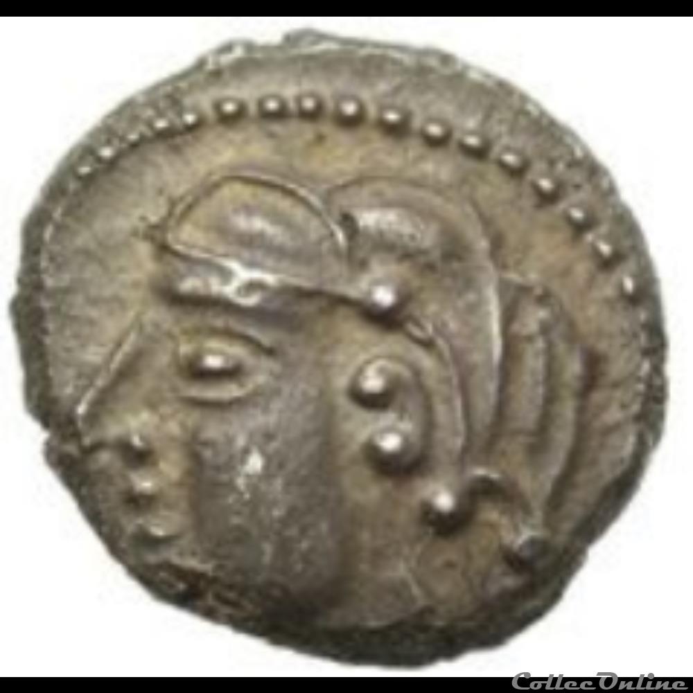 Série 1079 Drachme à la tête coupée sur le cheval monnaie antique gauloise serie 1079 drachme a la tete coupee sur le cheval