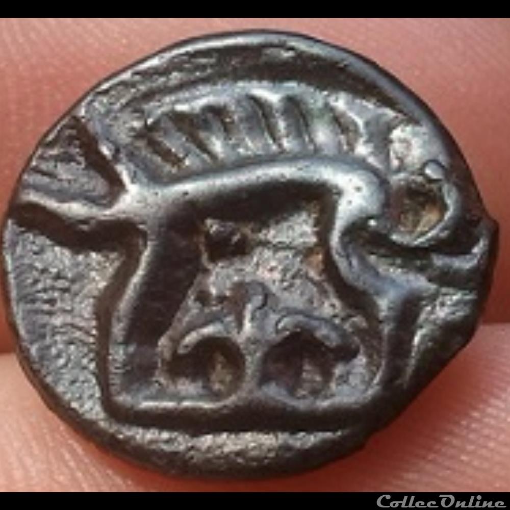 Série 38 ( classe I j ) potin à la tête d'indien monnaie antique gauloise serie 38 classe i j potin a la tete indien
