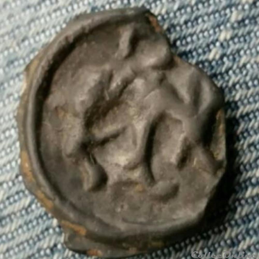 Série 24 DT 154 potin au guerrier courant et au loup / élan monnaie antique gauloise serie 24 dt 154 potin au guerrier courant et au loup elan
