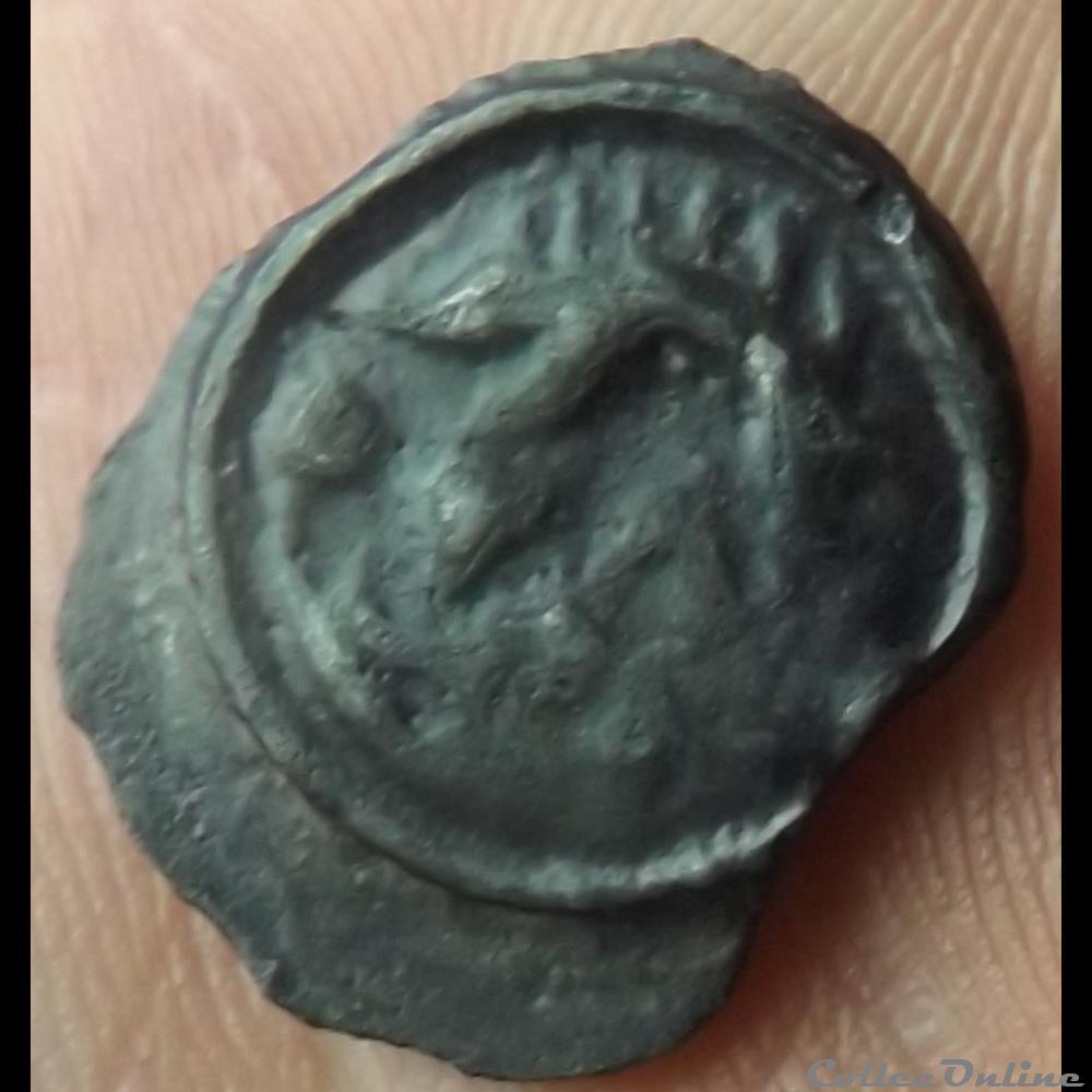 Série 968 DT 3262 var Potin OYINDIA ( dégénéré ) à la tête janiforme ou " tête bêche " monnaie antique gauloise serie 968 dt 3262 var potin oyindia degenere a la tete janiforme ou tete beche