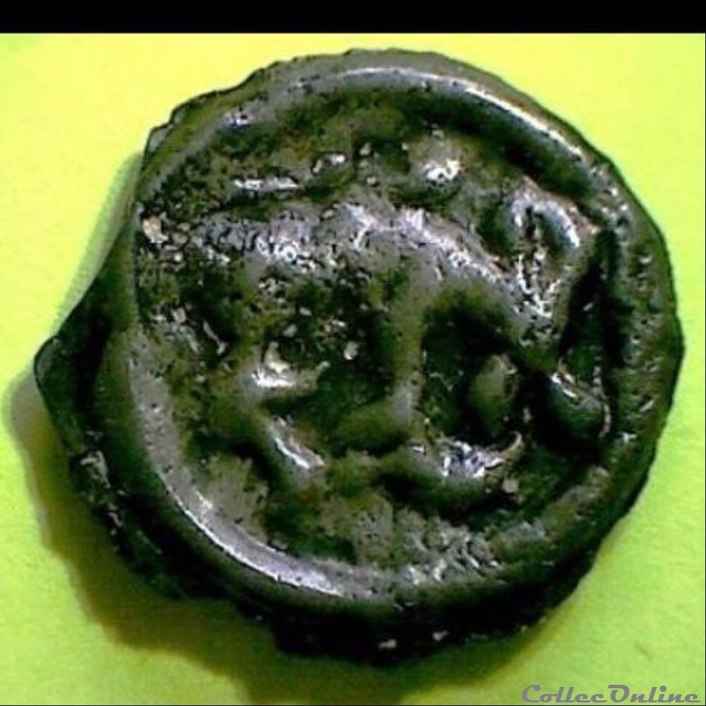 Série 24 DT 154 potin au guerrier courant et au loup / élan monnaie antique gauloise serie 24 dt 154 potin au guerrier courant et au loup elan