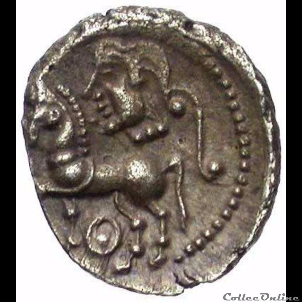 Série 1079 DT 3416 Drachme à la tête coupée sur le cheval monnaie antique gauloise serie 1079 dt 3416 drachme a la tete coupee sur le cheval
